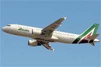 Gabriele Fontana - Tuscan Aviation. Click to see full size photo