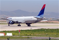 Adolfmalet-Spotters Barcelona-El Prat. Click to see full size photo