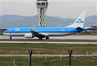 Marc Burgueros - Aerobarcelona. Click to see full size photo