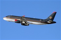 Jordi Rull Dalmau.Spotters BCN-El Prat. Click to see full size photo