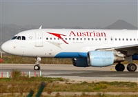 Adolfmalet-Spotters Barcelona-El Prat. Click to see full size photo