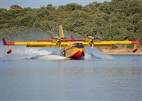 Anonymous aviation photographer-AIRE.ORG. Click to see full size photo