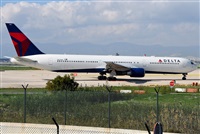 Adolfmalet-Spotters Barcelona-El Prat. Click to see full size photo