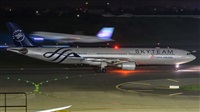 Huang ChengJen. Click to see full size photo