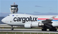 Adolfmalet-Spotters Barcelona-El Prat. Click to see full size photo