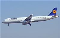 Adolfmalet-Spotters Barcelona-El Prat. Click to see full size photo