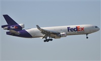 Rubn Gil - Noisy Spotters. Click to see full size photo
