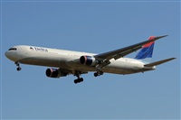 Adolfmalet-Spotters Barcelona-El Prat. Click to see full size photo