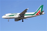 Jordi Rull Dalmau.Spotters BCN-El Prat. Click to see full size photo