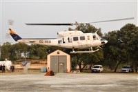 �Anonymous aviation photographer-AIRE.ORG. Click to see full size photo