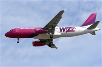 Adolfmalet-Spotters Barcelona-El Prat. Click to see full size photo