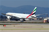 Adolfmalet-Spotters Barcelona-El Prat. Click to see full size photo