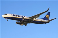 Jordi Rull Dalmau.Spotters BCN-El Prat. Click to see full size photo