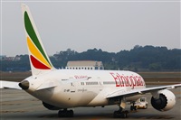 Rodrigo Carvalho - Noisy Spotters. Click to see full size photo