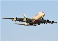 Adolfmalet-Spotters Barcelona-El Prat. Click to see full size photo