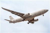 �Aar�n25. Click to see full size photo