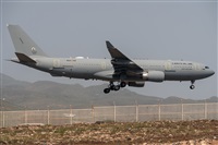 �Adolfo Bento - Gran Canaria Spotters. Click to see full size photo