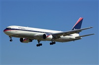Adolfmalet-Spotters Barcelona-El Prat. Click to see full size photo