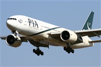Adolfmalet-Spotters Barcelona-El Prat. Click to see full size photo