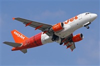 Jordi Rull Dalmau.Spotters BCN-El Prat. Click to see full size photo