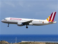 Paco Muoz Arencibia - Gran Canaria Spotters. Click to see full size photo
