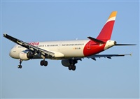 Adolfmalet-Spotters Barcelona-El Prat. Click to see full size photo