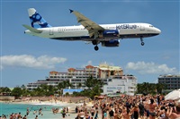 Gabriele Fontana - Tuscan Aviation. Click to see full size photo