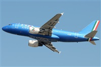 Gabriele Fontana - Tuscan Aviation. Click to see full size photo