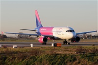 Gabriele Fontana - Tuscan Aviation. Click to see full size photo