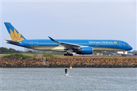 �Miguel A. �gueda Rguez.  (CANARY ISLANDS SPOTTING). Click to see full size photo