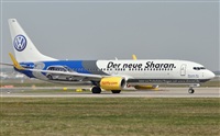 Rubn Gil - Noisy Spotters. Click to see full size photo