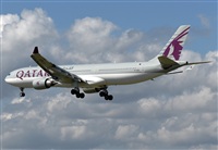 Adolfmalet-Spotters Barcelona-El Prat. Click to see full size photo