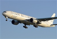 Adolfmalet-Spotters Barcelona-El Prat. Click to see full size photo
