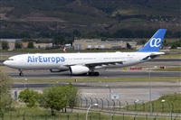 Rubn Gil - Noisy Spotters. Click to see full size photo