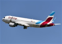 Adolfmalet-Spotters Barcelona-El Prat. Click to see full size photo