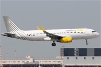 Gabriele Fontana - Tuscan Aviation. Click to see full size photo