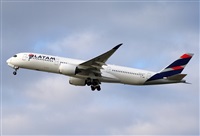 Jordi Rull Dalmau.Spotters BCN-El Prat. Click to see full size photo