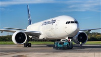 Cabin Crew Spotting. Click to see full size photo