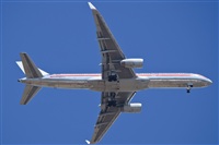 Naoto Goto - South American Spotters Asu-Py. Click to see full size photo