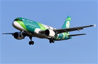 Adolfmalet-Spotters Barcelona-El Prat. Click to see full size photo