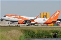 Gabriele Fontana - Tuscan Aviation. Click to see full size photo
