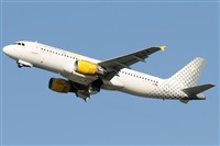Gabriele Fontana - Tuscan Aviation. Click to see full size photo