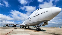 Cabin Crew Spotting. Click to see full size photo