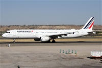 �Alfonso Sol�s - Asociaci�n Canary Islands Spotting. Click to see full size photo