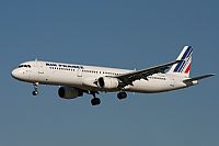 Jos Miguel Bernases - Noisy Spotters. Click to see full size photo