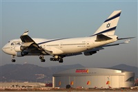 Jose Bornay - Spotters Barcelona - El Prat. Click to see full size photo
