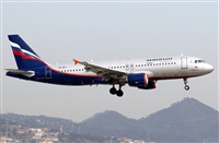 Adolfmalet-Spotters Barcelona-El Prat. Click to see full size photo