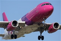 Jorge Medina - Spotters Barcelona - El Prat. Click to see full size photo