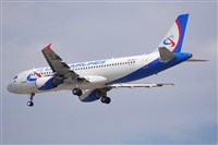 Adolfmalet-Spotters Barcelona-El Prat. Click to see full size photo