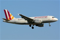 Adolfmalet-Spotters Barcelona-El Prat. Click to see full size photo